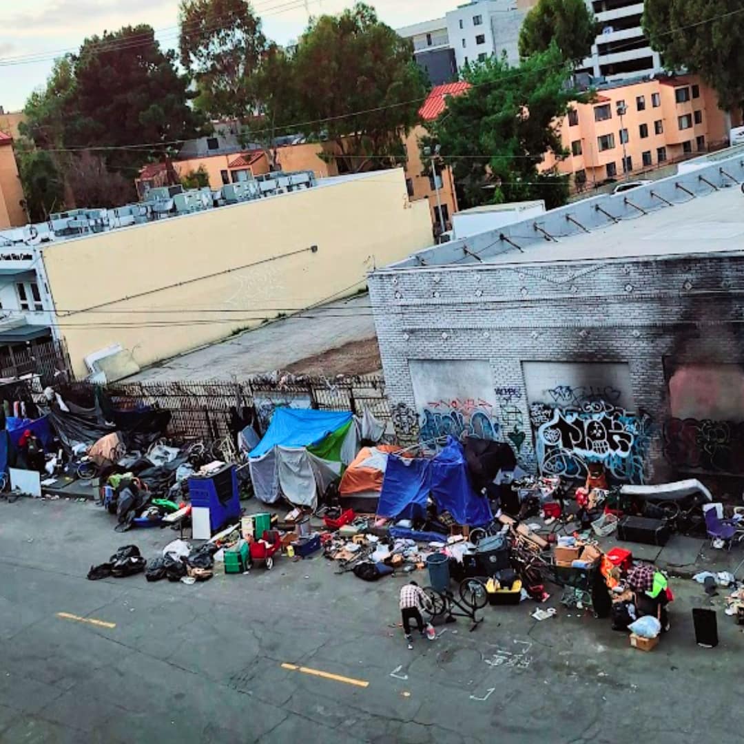 Homelessness in Los Angeles | Midnight Mission