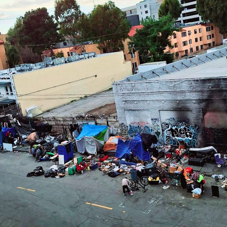 Homelessness in Los Angeles | Midnight Mission