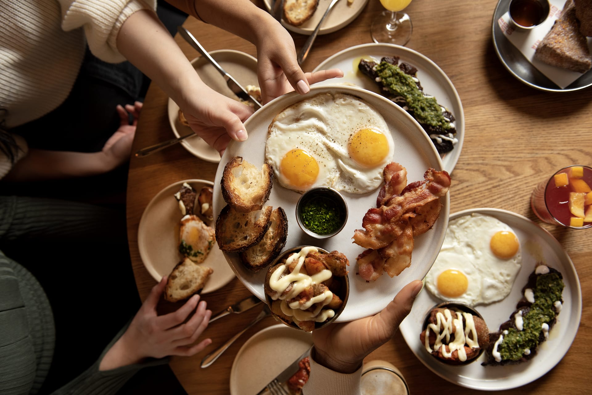 15 Great Bottomless Brunch Deals In NYC Boqueria Restaurant