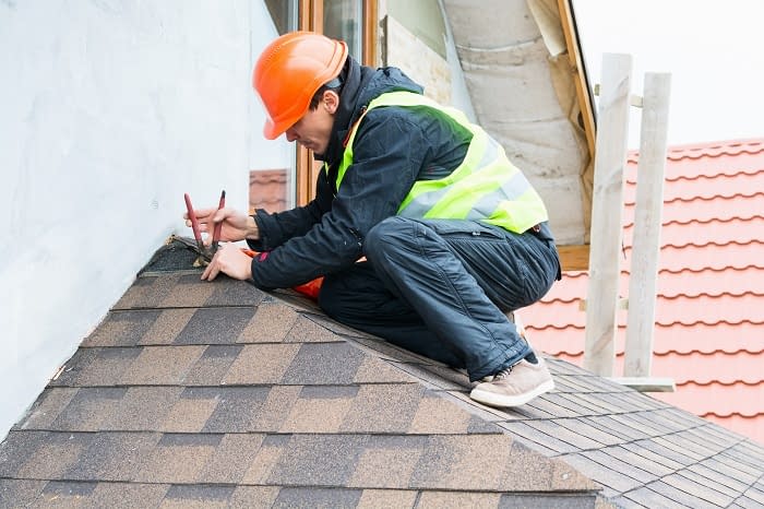 How to Choose a Professional Roof Contractor